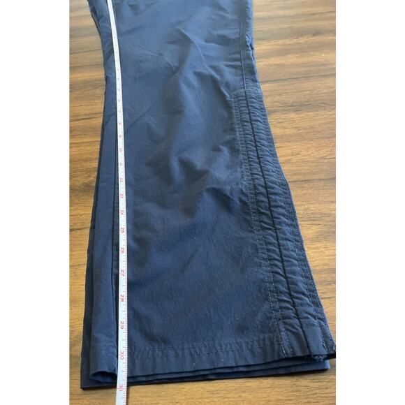 The North Face Womens Sz 14 Cargo Pants Weather Resistant Navy Blue Camping Out - Picture 8 of 9